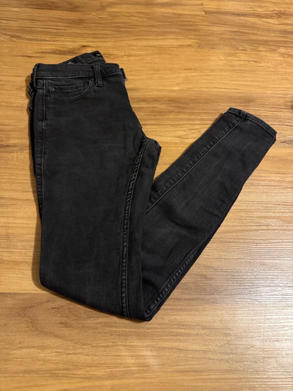 Men’s Hollister Skinny Jeans in Black
